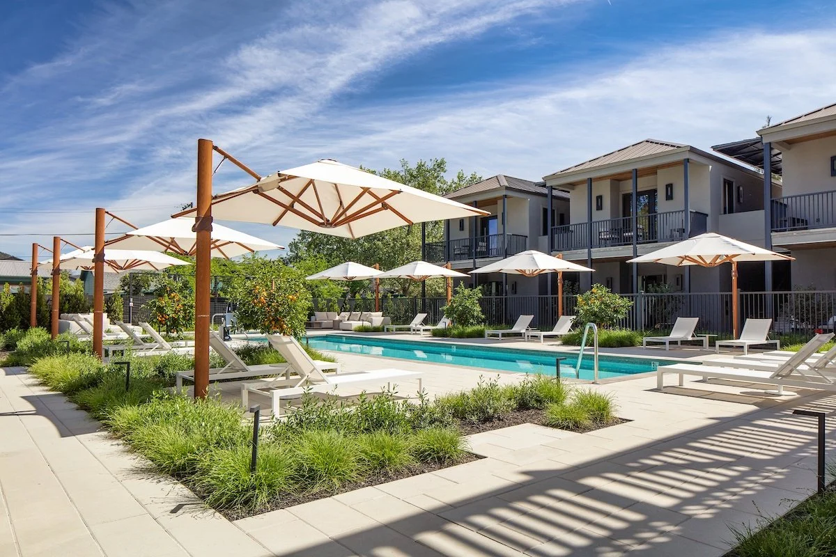 Poolside suite